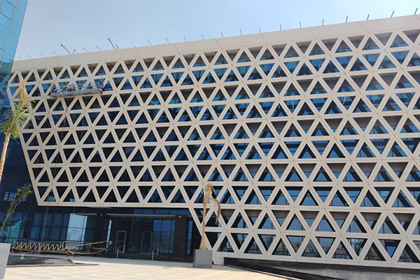 Al mostakbal City (2)